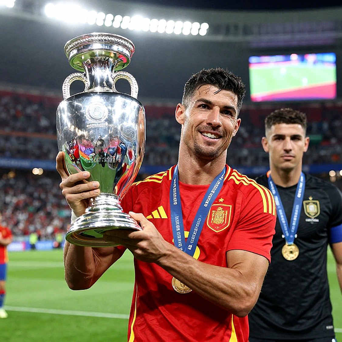 Nhịp Trống Phòng Thay Đồ Bernabéu: Brahim Diaz Và Ván Cờ Chưa Chín Muồi Giữa Real Madrid Và Juventus