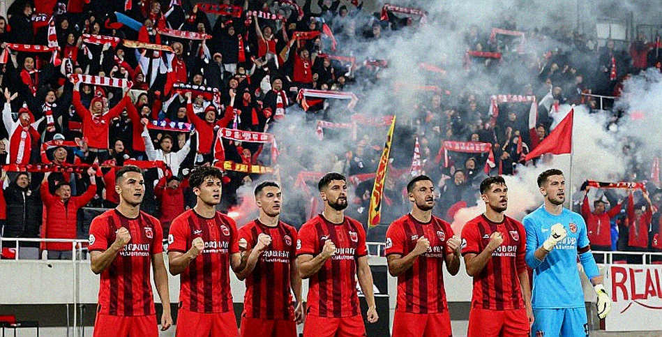 V.League giữa dòng chảy ngầm: Khi dữ liệu không thay được tiếng thở phòng thay đồ