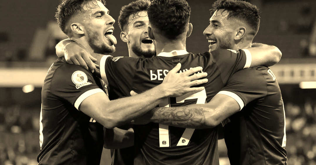 UNAM, đại học đứng sau Pumas, vào top 10 Mỹ Latinh: một cuộc đua không trọng tài