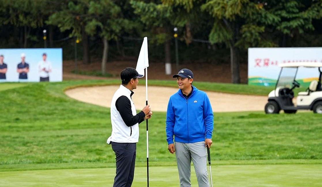 Tony Romo: Bản án CBS rơi giữa vòng Q-school và bảy lần không qua cắt