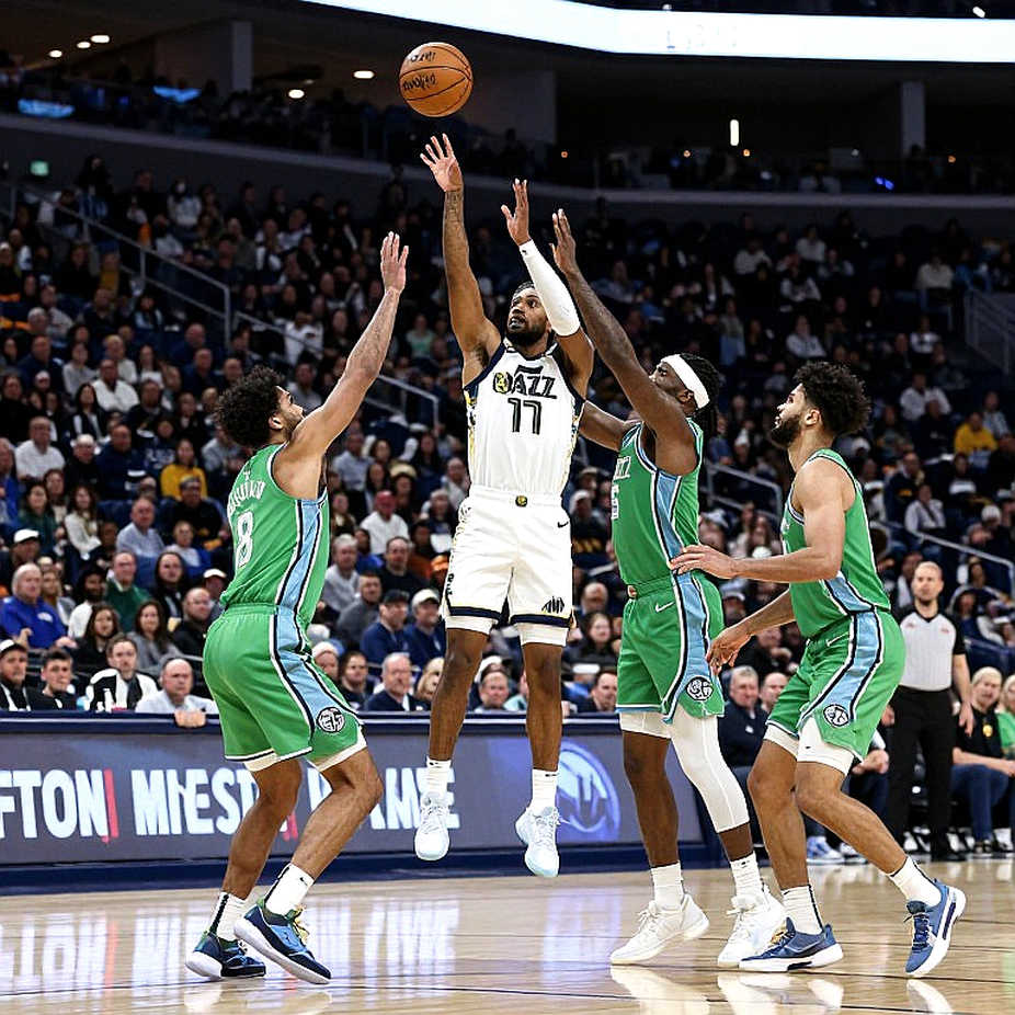 Từ chối 10 lời đề nghị EuroLeague để về 'nhà': Bản hợp đồng mà những số 0 không quyết định